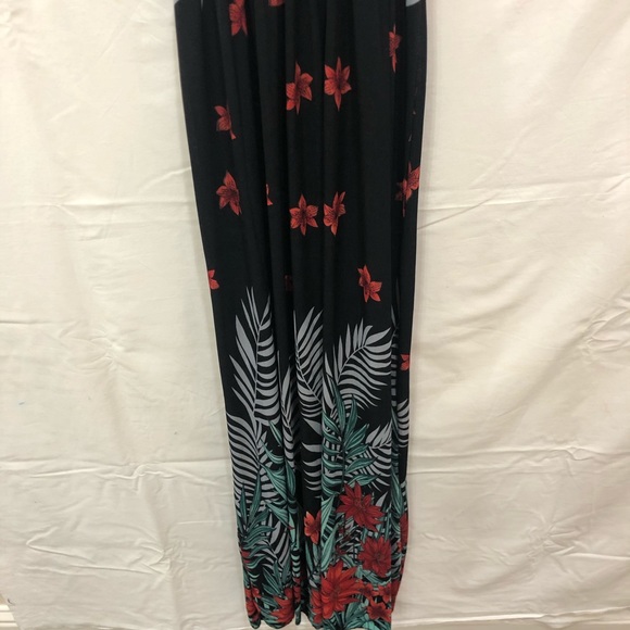 Maxi Dress - Picture 6 of 6